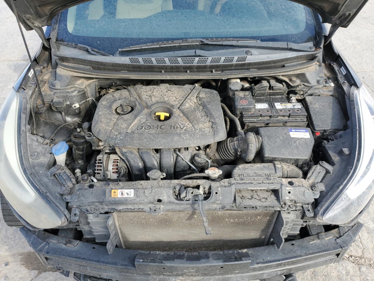 2014 Hyundai Elantra - Image 11