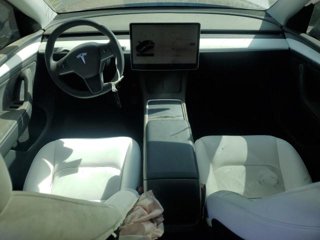  TESLA MODEL Y 2024 Silver
