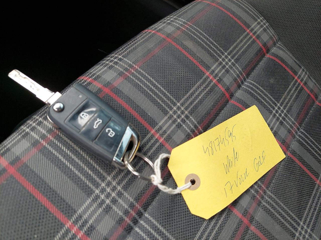 WVWFL2AU6HW345573 - 2017 Volkswagen Golf - #undefined