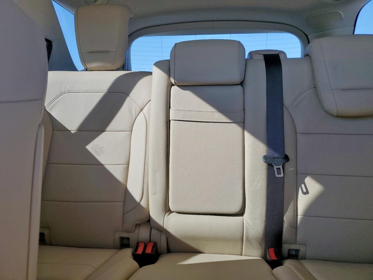 2018 Mercedes-Benz GLE - Image 10