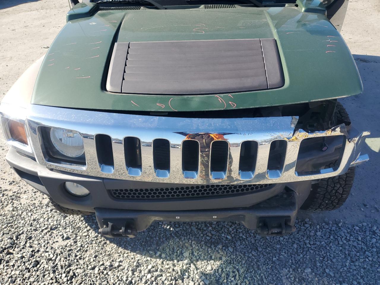 2006 Hummer H3 - Image 11