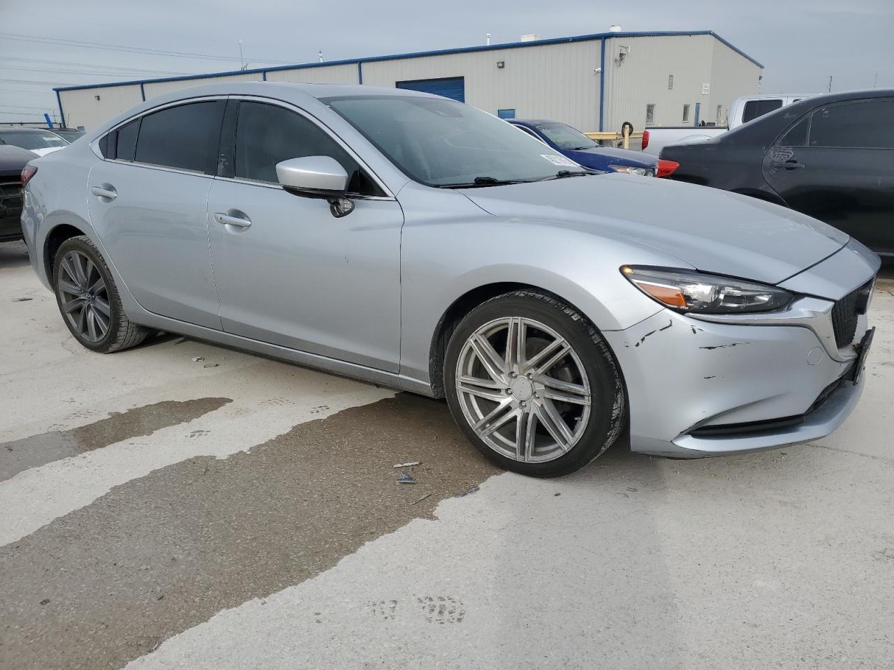 2018 Mazda 6 - Image 4