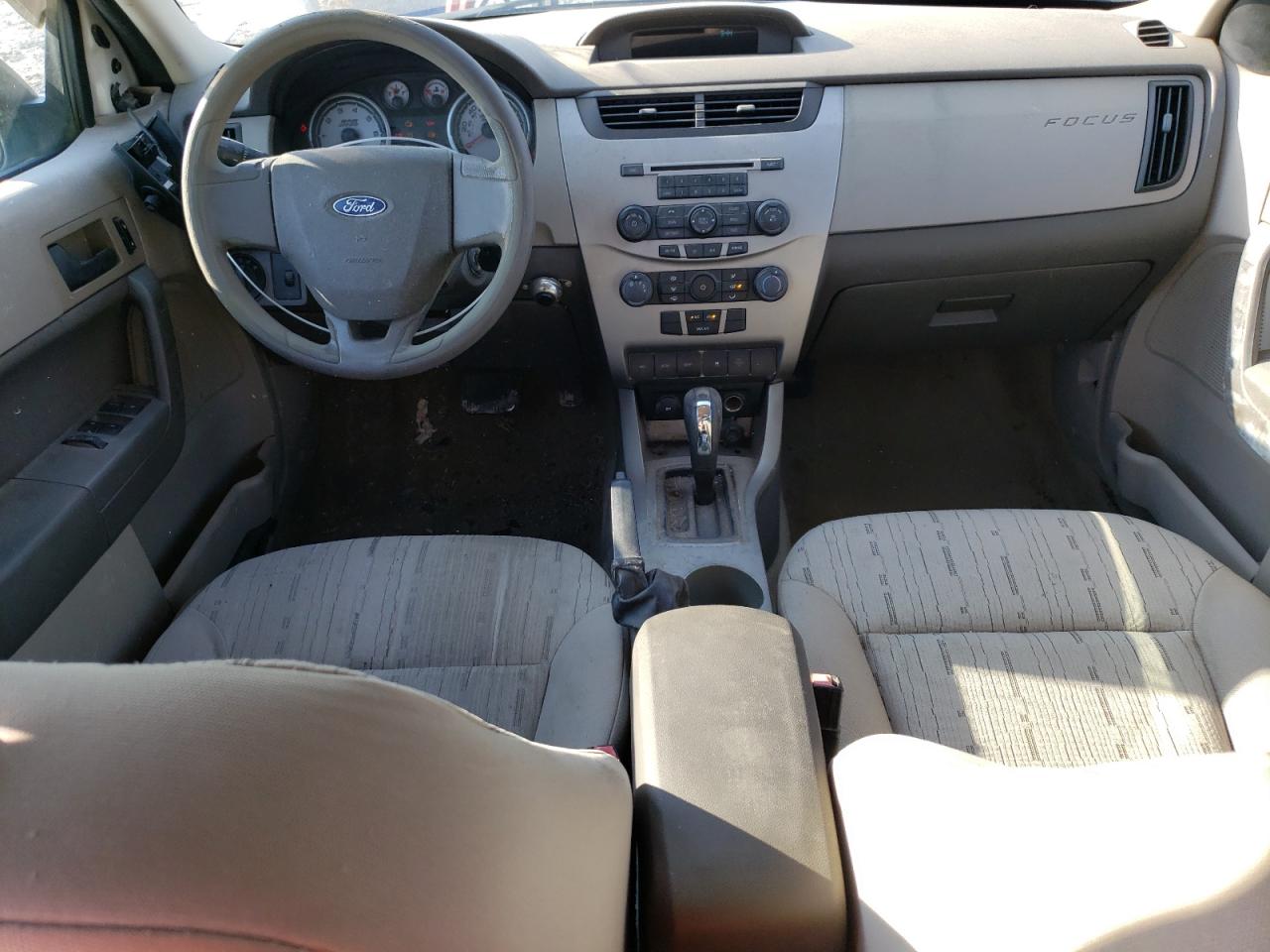 2009 Ford Focus - Image 8