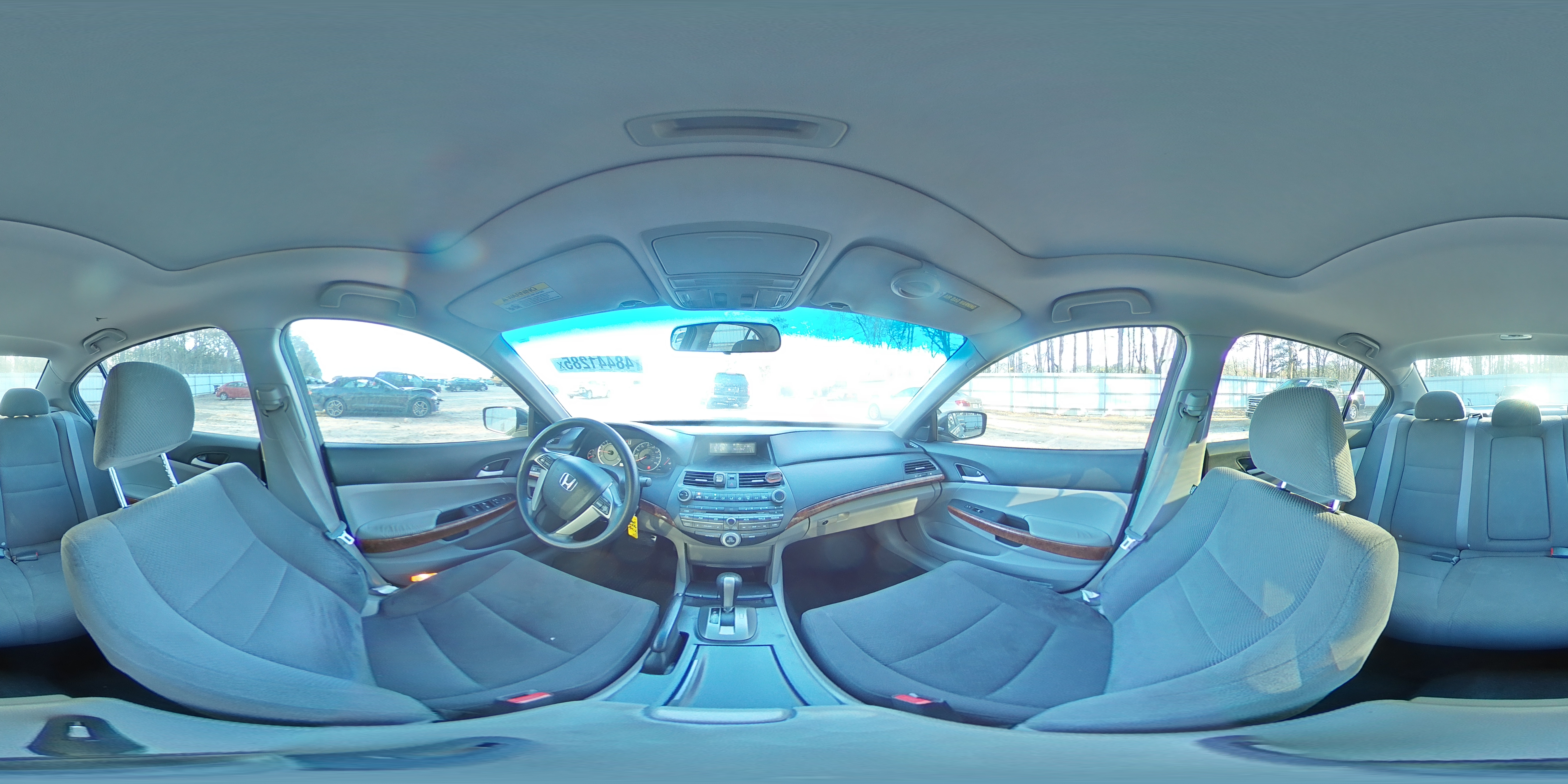 2011 Honda Accord - Image 13