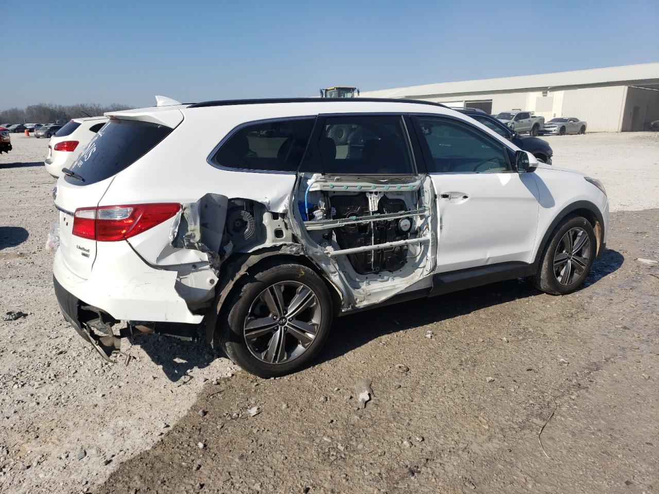 2013 Hyundai Santa Fe - Image 3