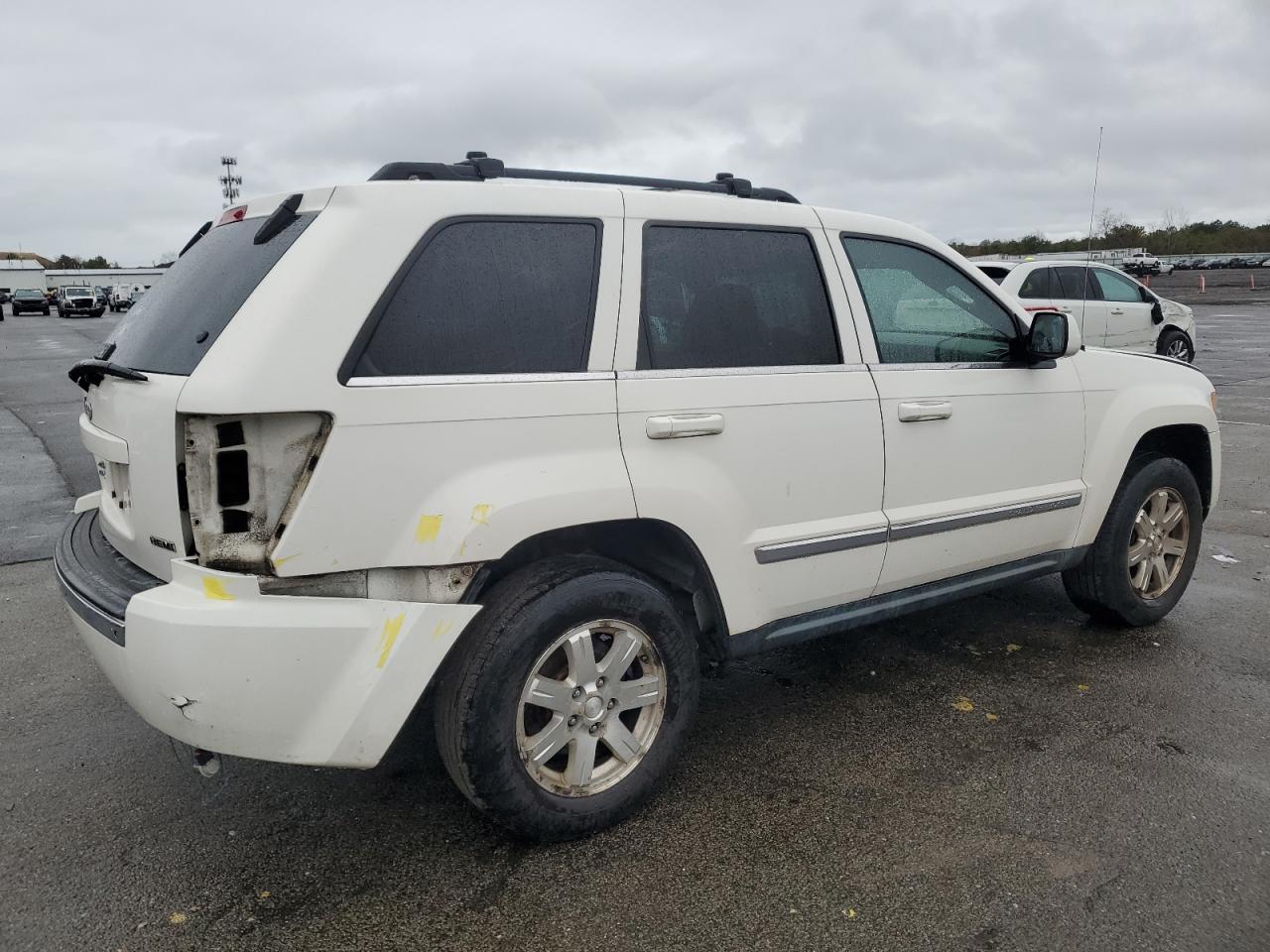 2008 Jeep Grand Cherokee - Image 3