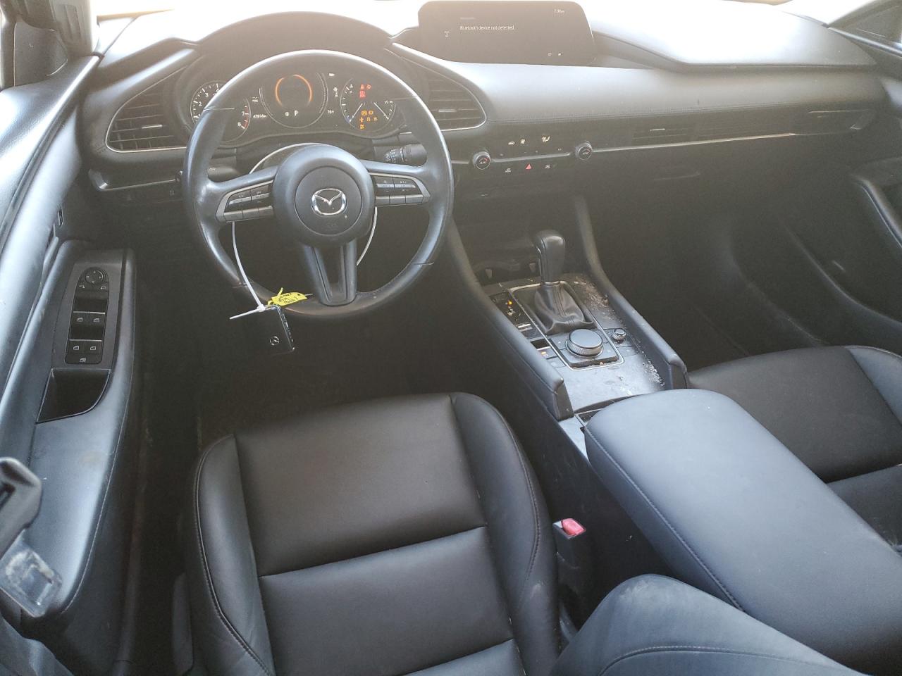 2021 Mazda 3 - Image 8