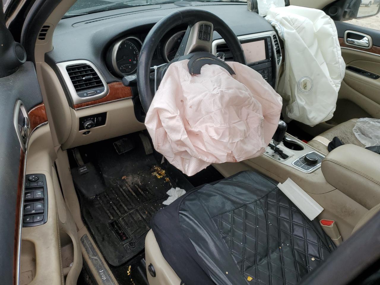 2013 Jeep Grand Cherokee - Image 8