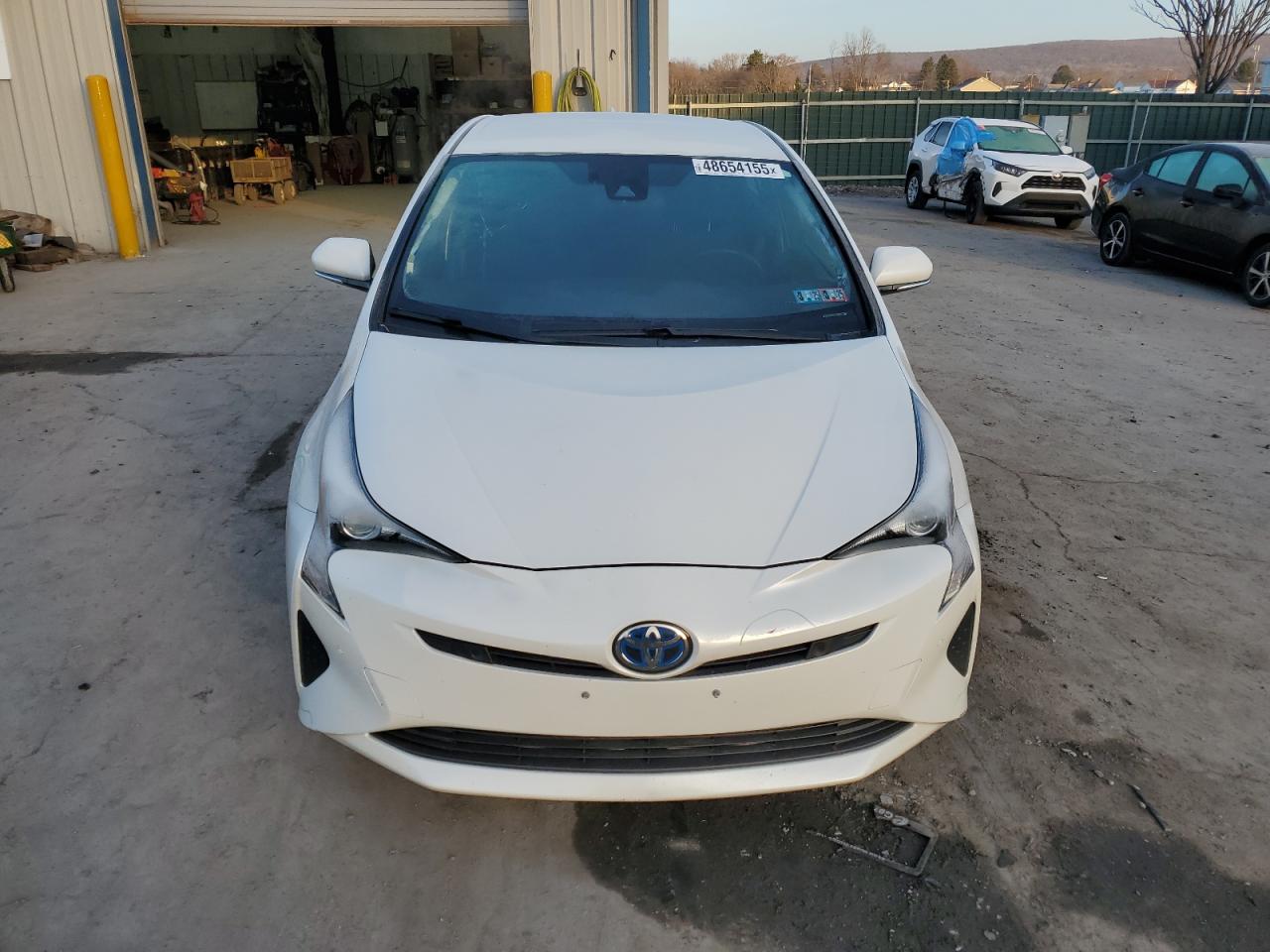 2018 Toyota Prius - Image 5