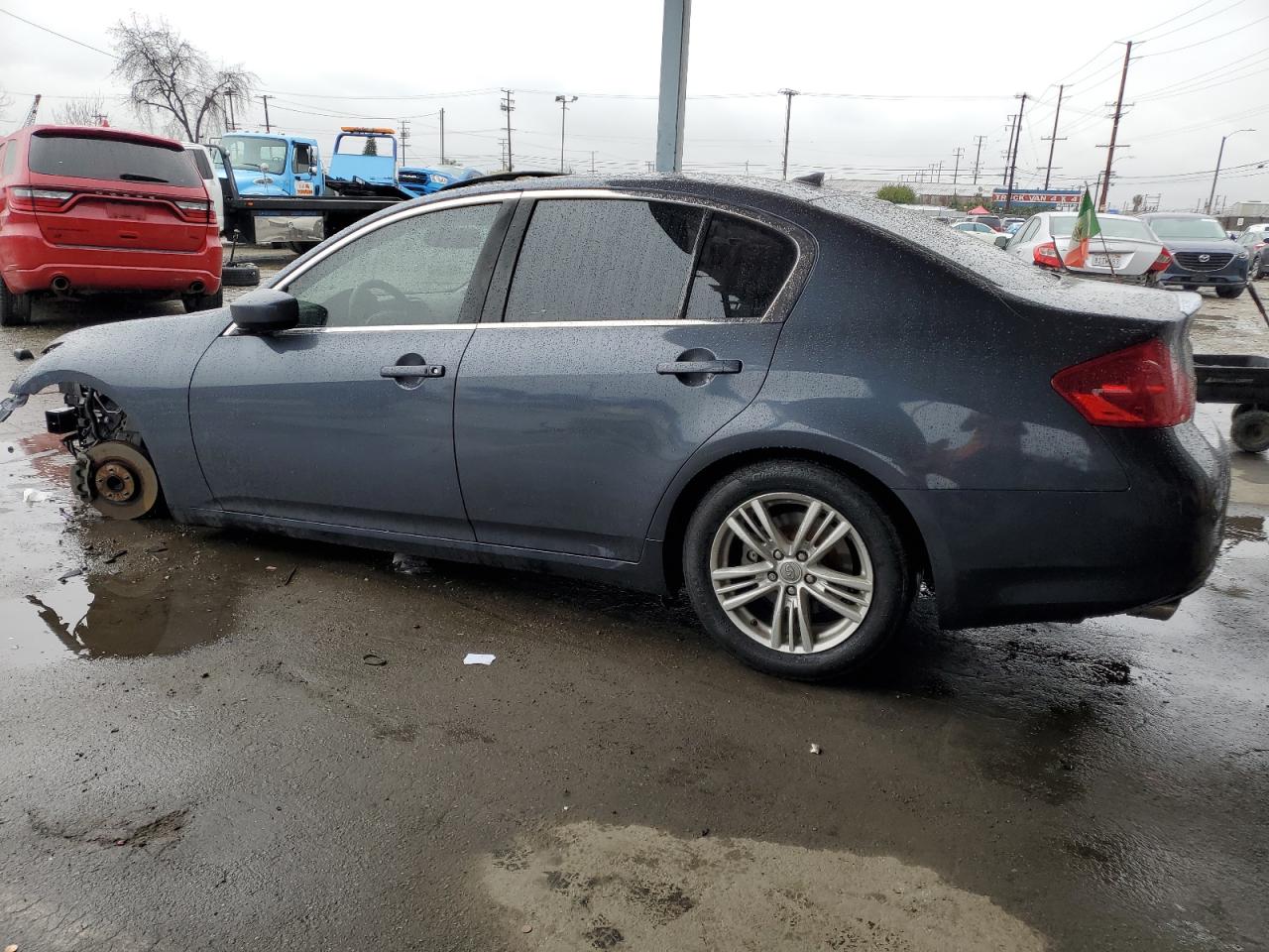 2010 Infiniti G - Image 2