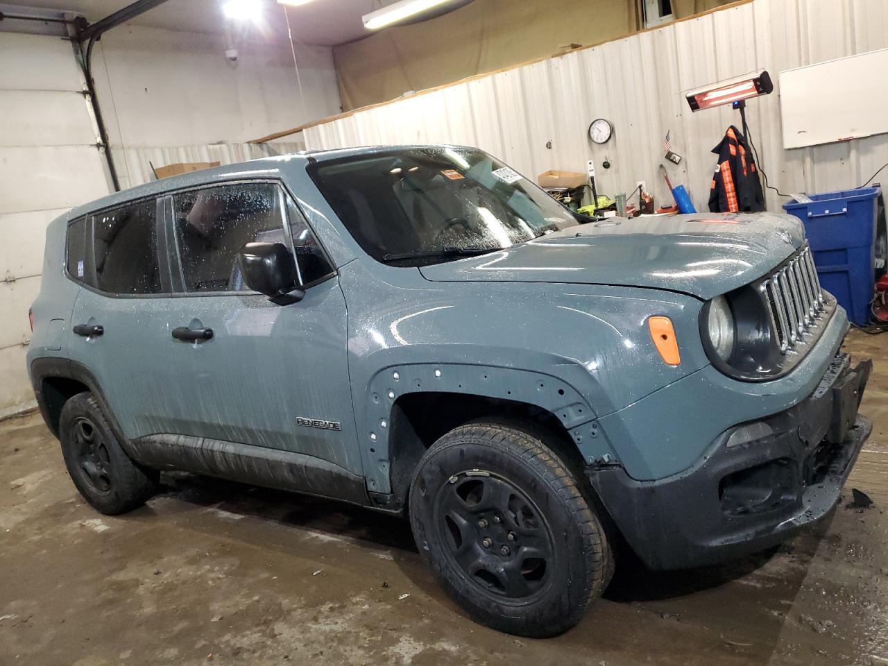 2018 Jeep Renegade - Image 4