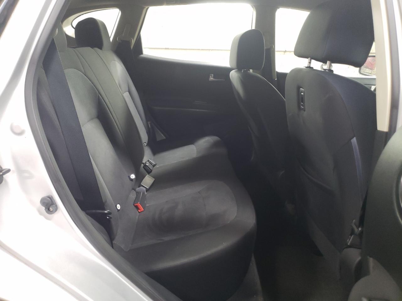2013 Nissan Rogue - Image 10