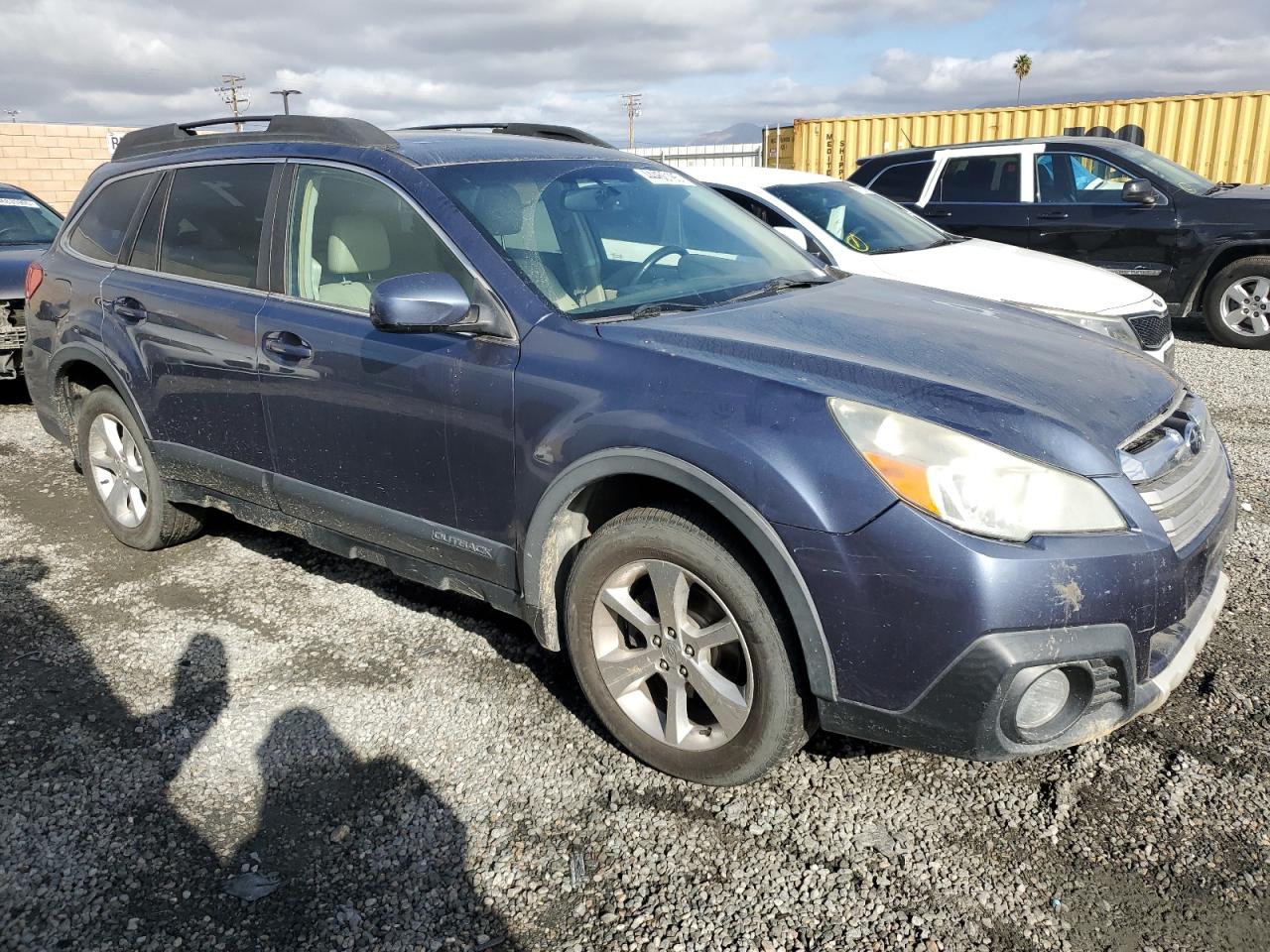 2014 Subaru Outback - Image 4
