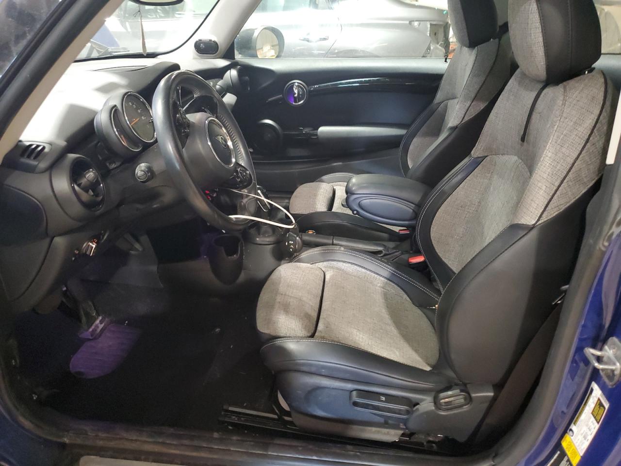 2020 MINI Cooper - Image 7
