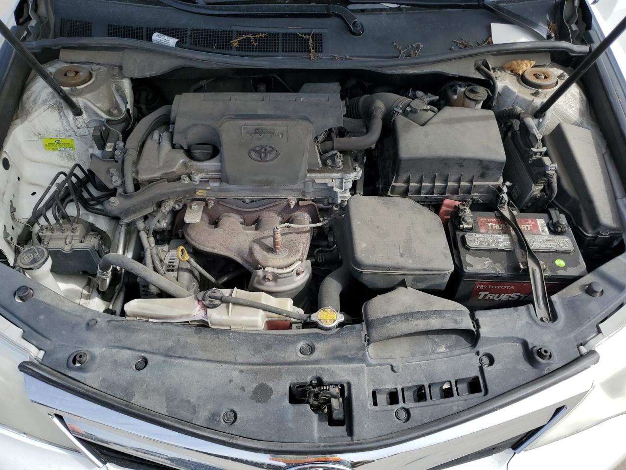 2014 Toyota Camry - Image 11