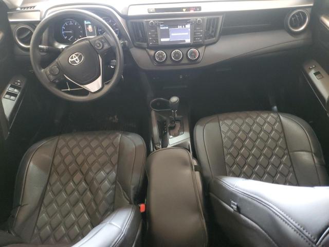  TOYOTA RAV4 2018 Srebrny