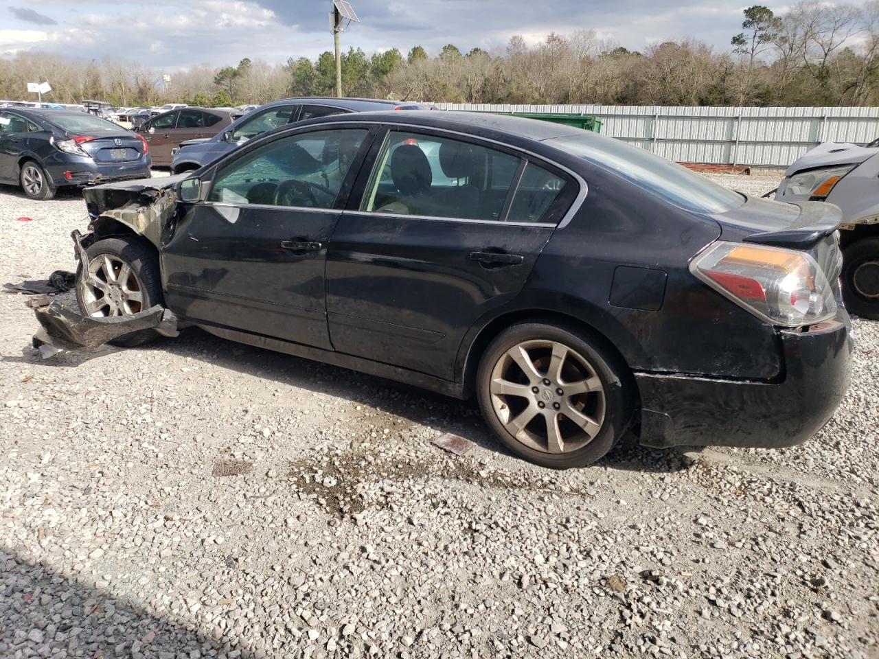 2012 Nissan Altima - Image 2