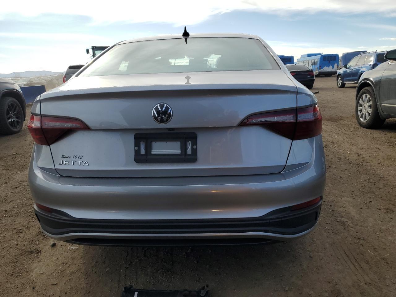 2024 Volkswagen Jetta - Image 6