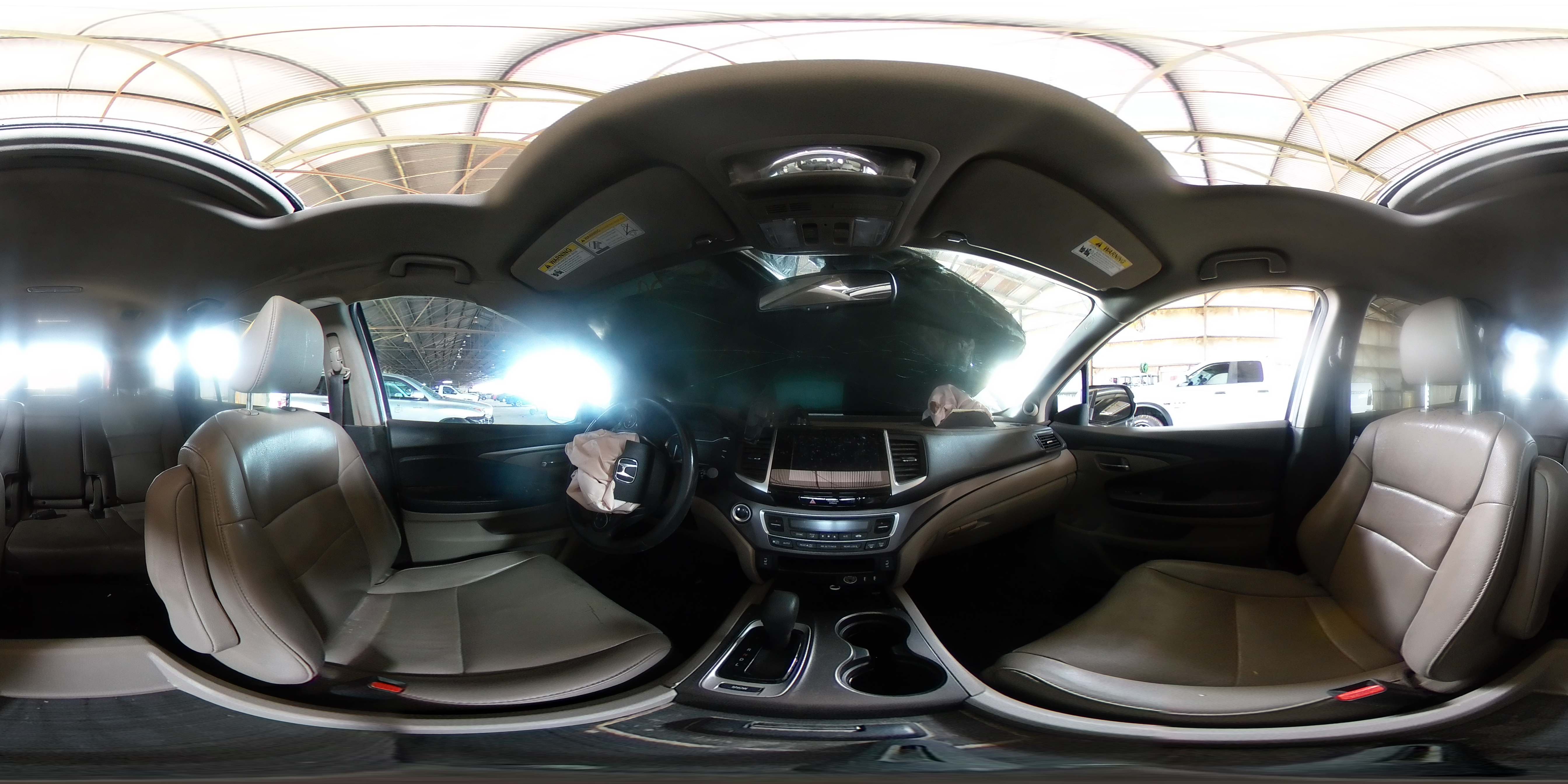 2017 Honda Pilot - Image 13