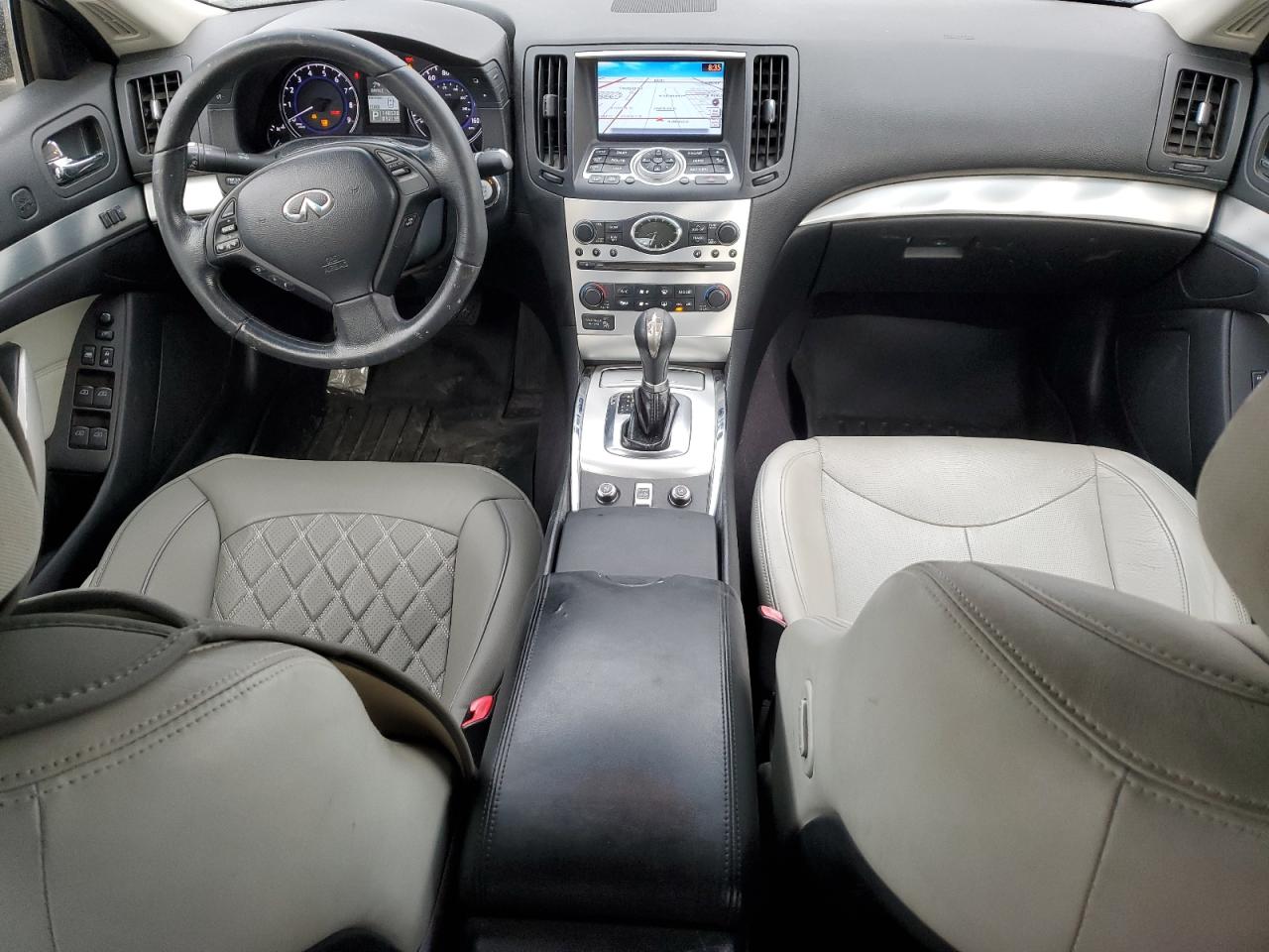 2010 Infiniti G - Image 8