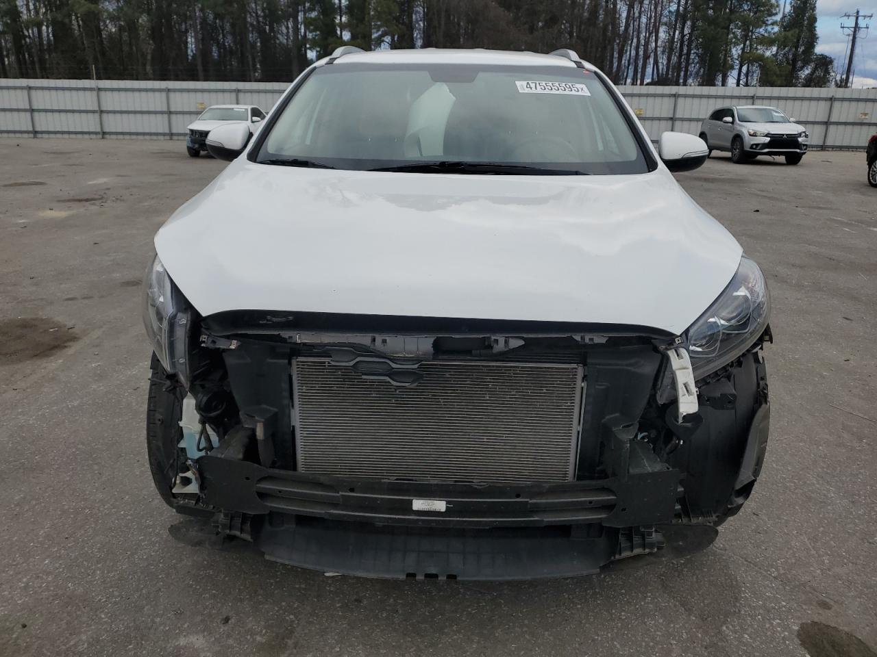 2019 Kia Sorento - Image 5