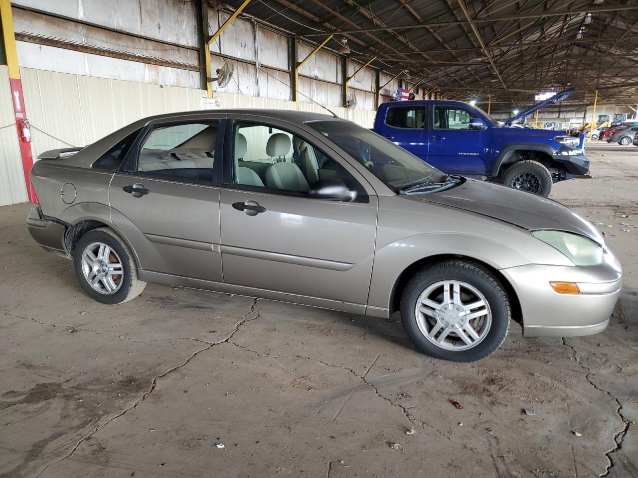 2004 Ford Focus - Image 4
