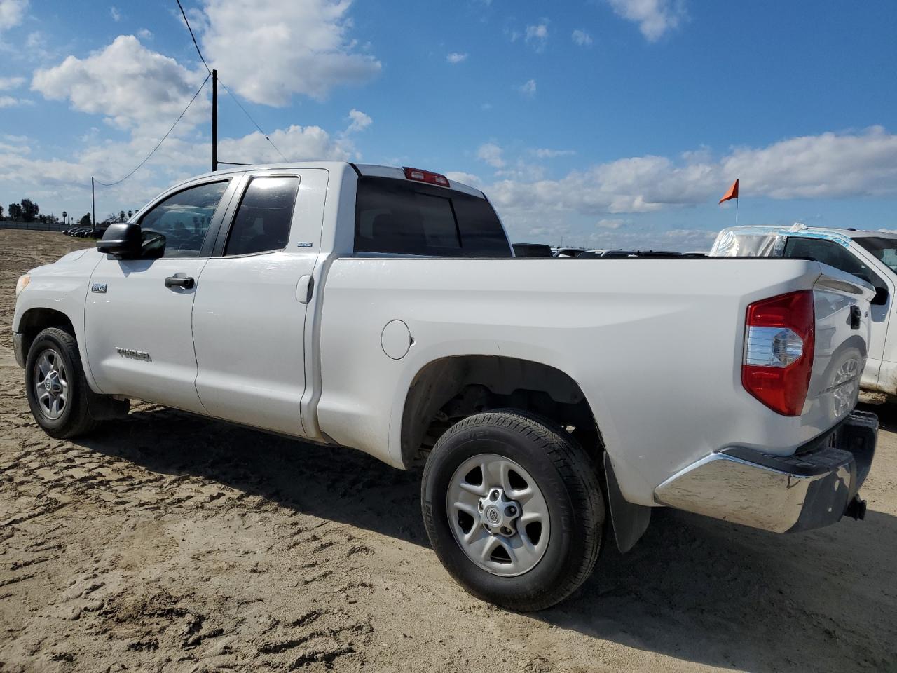 2016 Toyota Tundra - Image 2