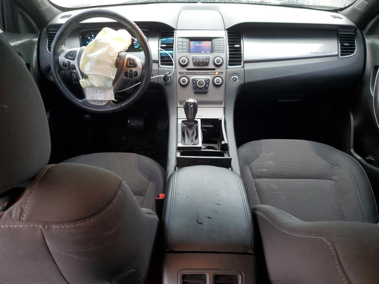 2014 Ford Taurus - Image 8