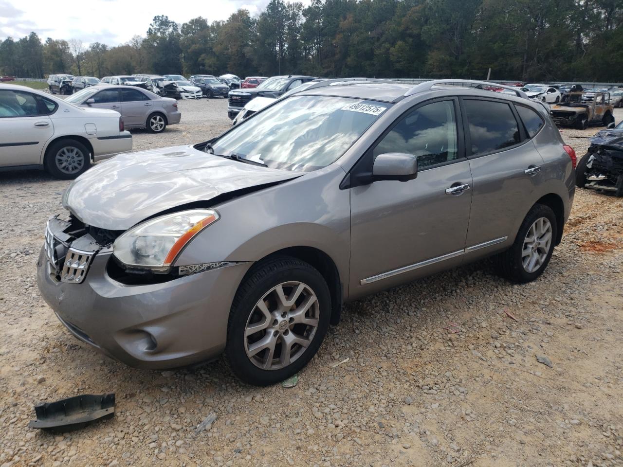 2013 Nissan Rogue - Image 1