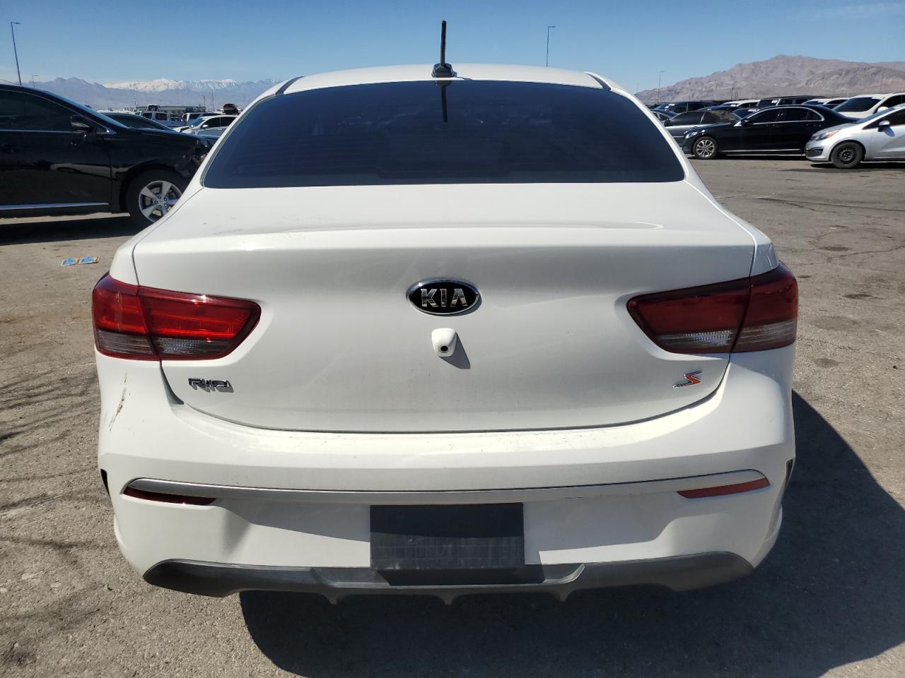 2021 Kia Rio - Image 6