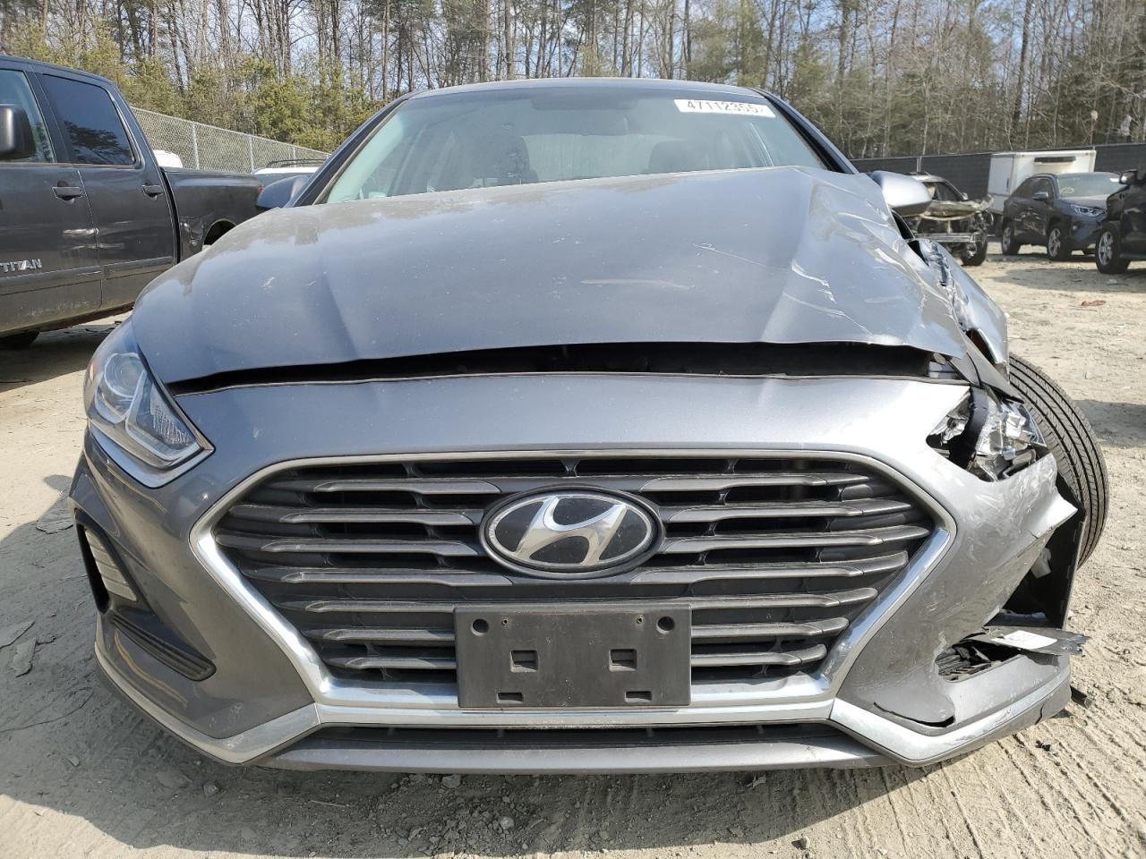 2019 Hyundai Sonata - Image 5