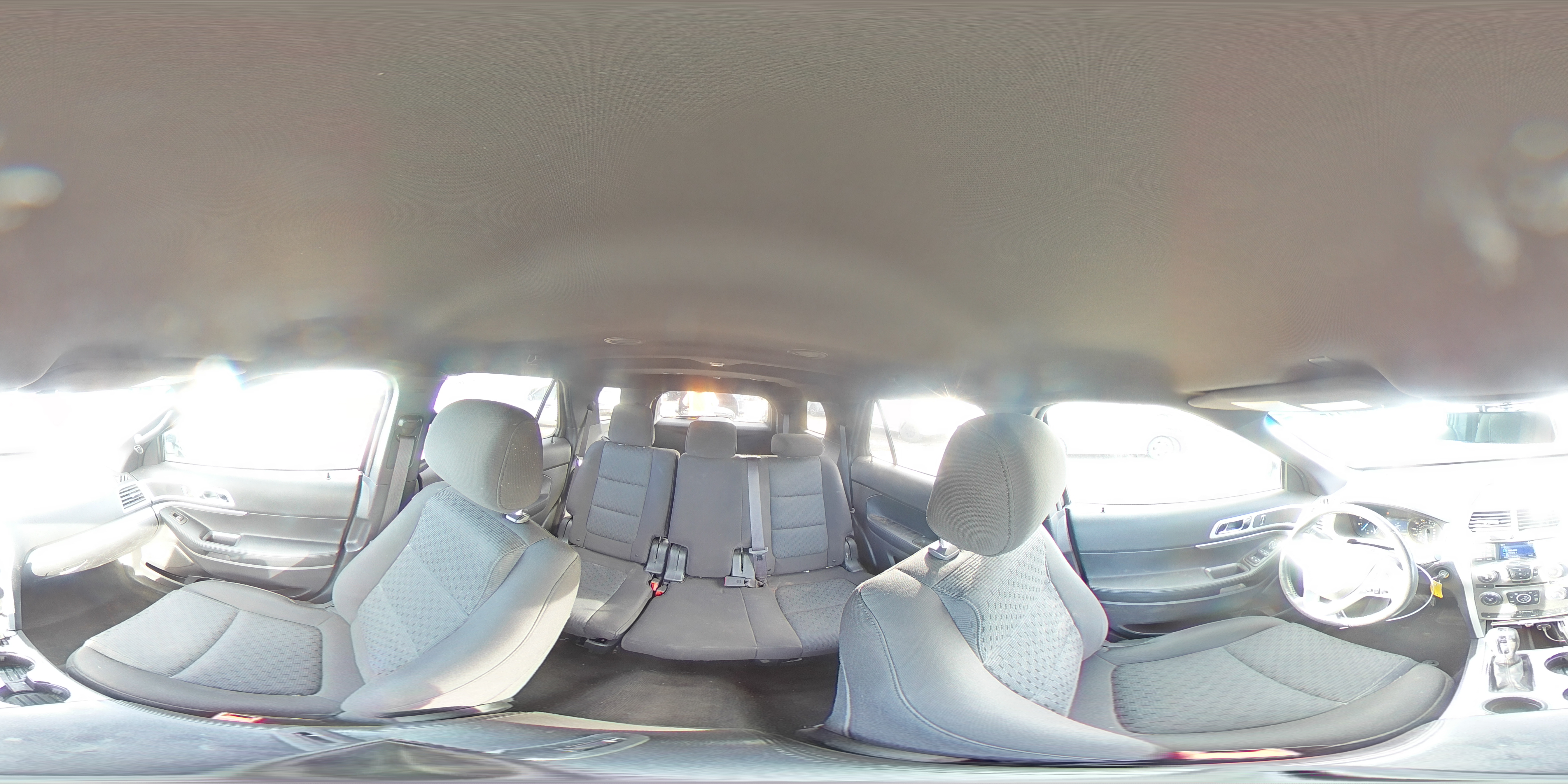 2014 Ford Explorer - Image 15