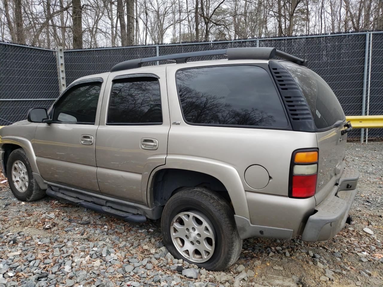 2003 Chevrolet Tahoe - Image 2
