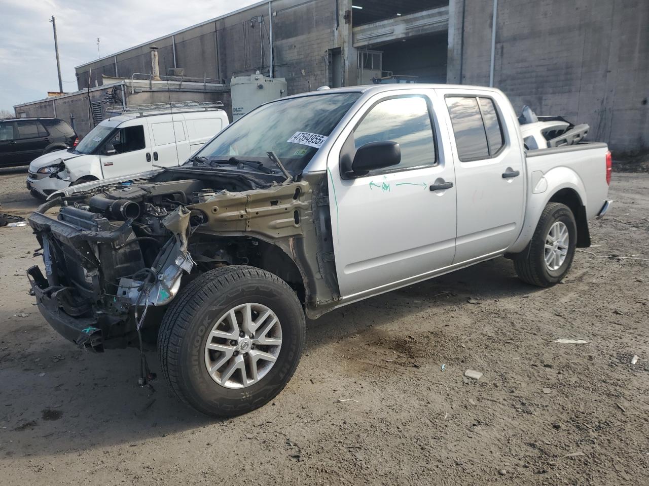 2017 Nissan Navara (Frontier) - Image 1