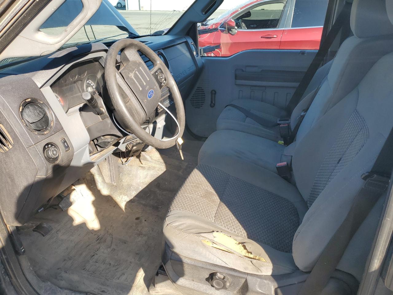 2015 Ford F250 - Image 7