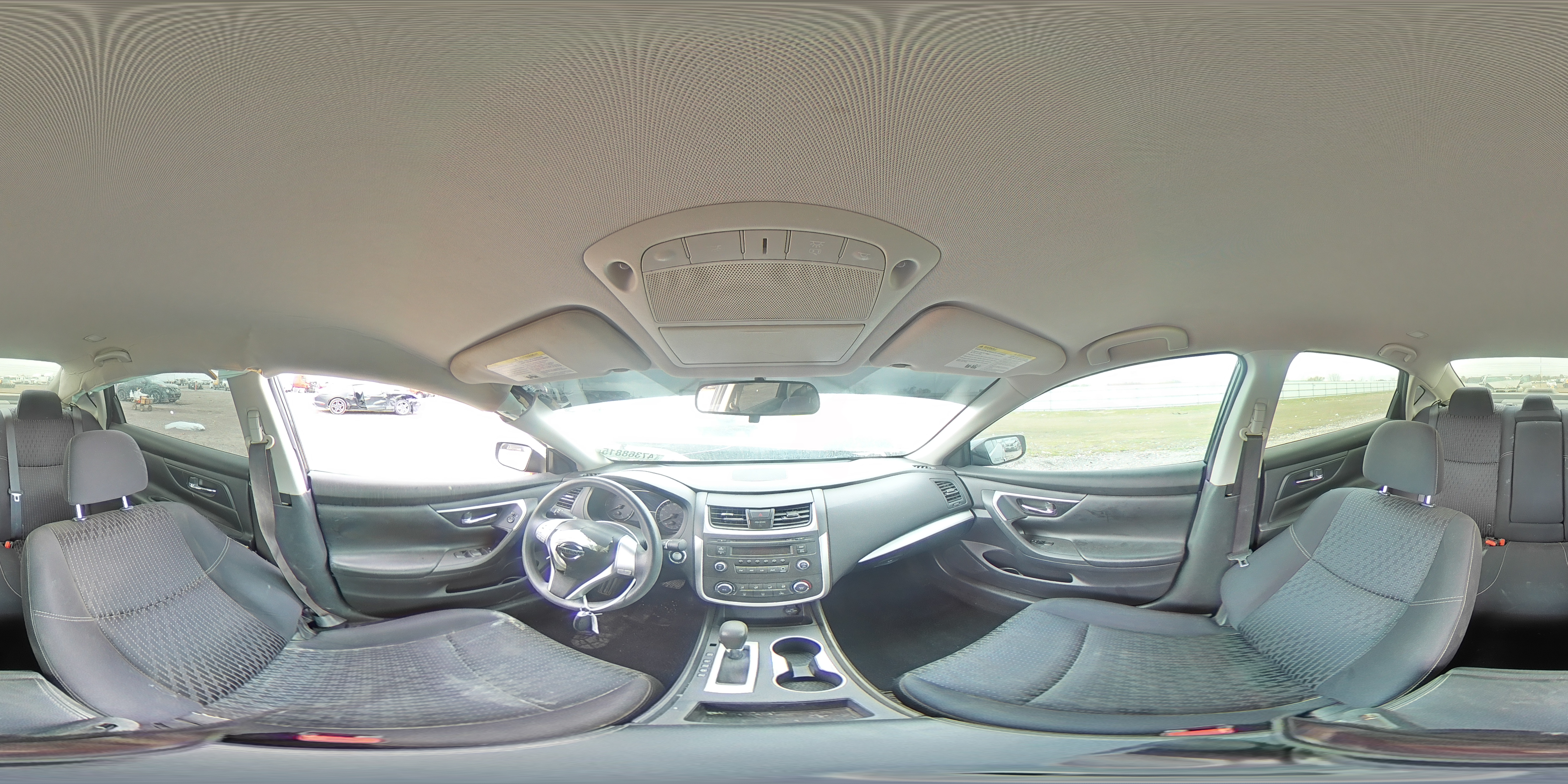 2017 Nissan Altima - Image 12
