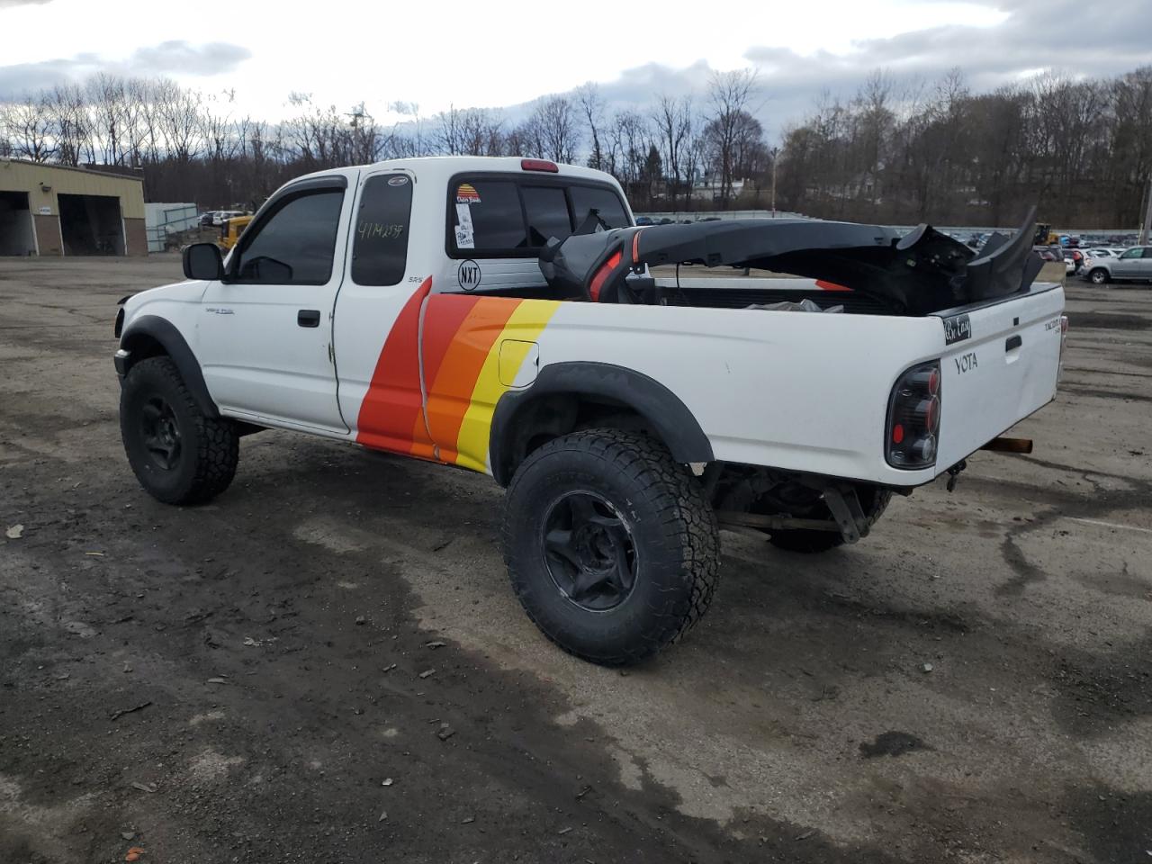 2002 Toyota Tacoma - Image 2
