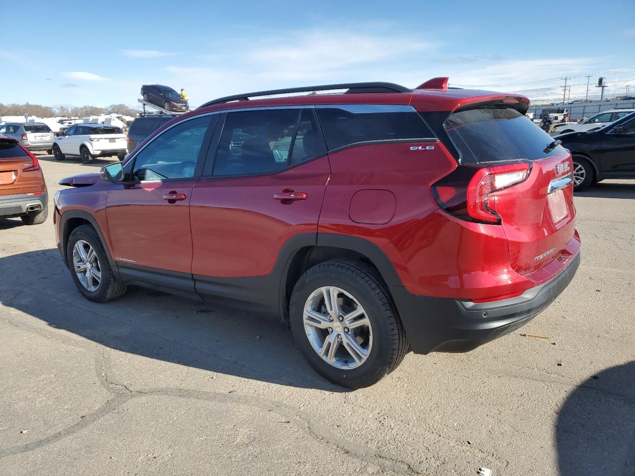 2022 GMC Terrain - Image 2