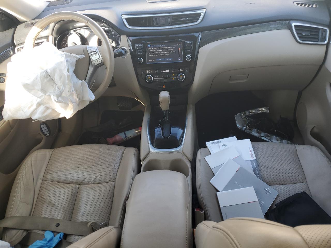 2015 Nissan Rogue - Image 8