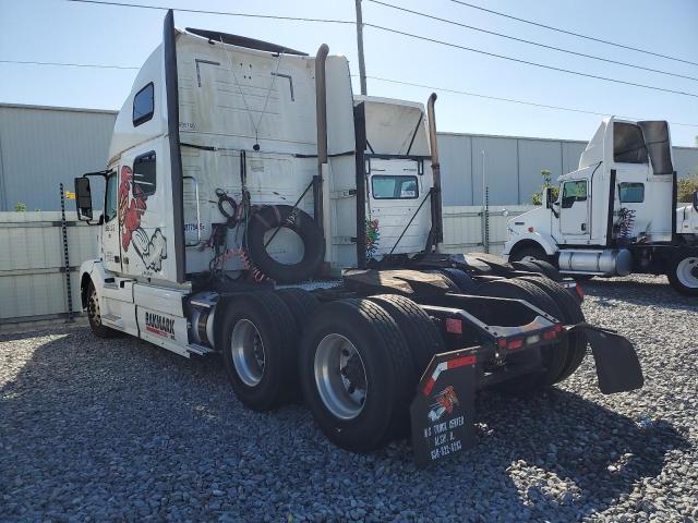2015 VOLVO VNL SEMI TRUCK