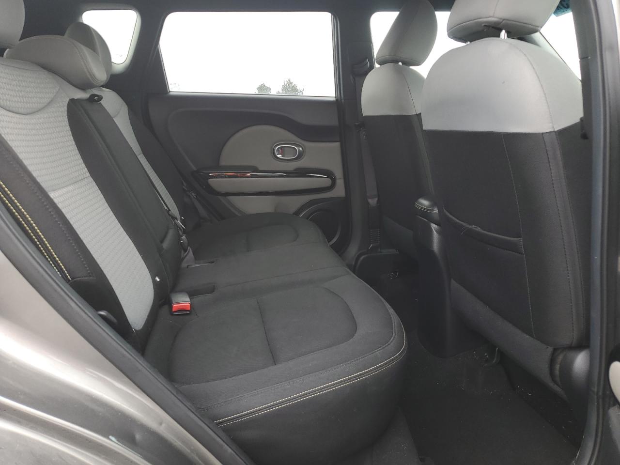2016 Kia Soul - Image 11