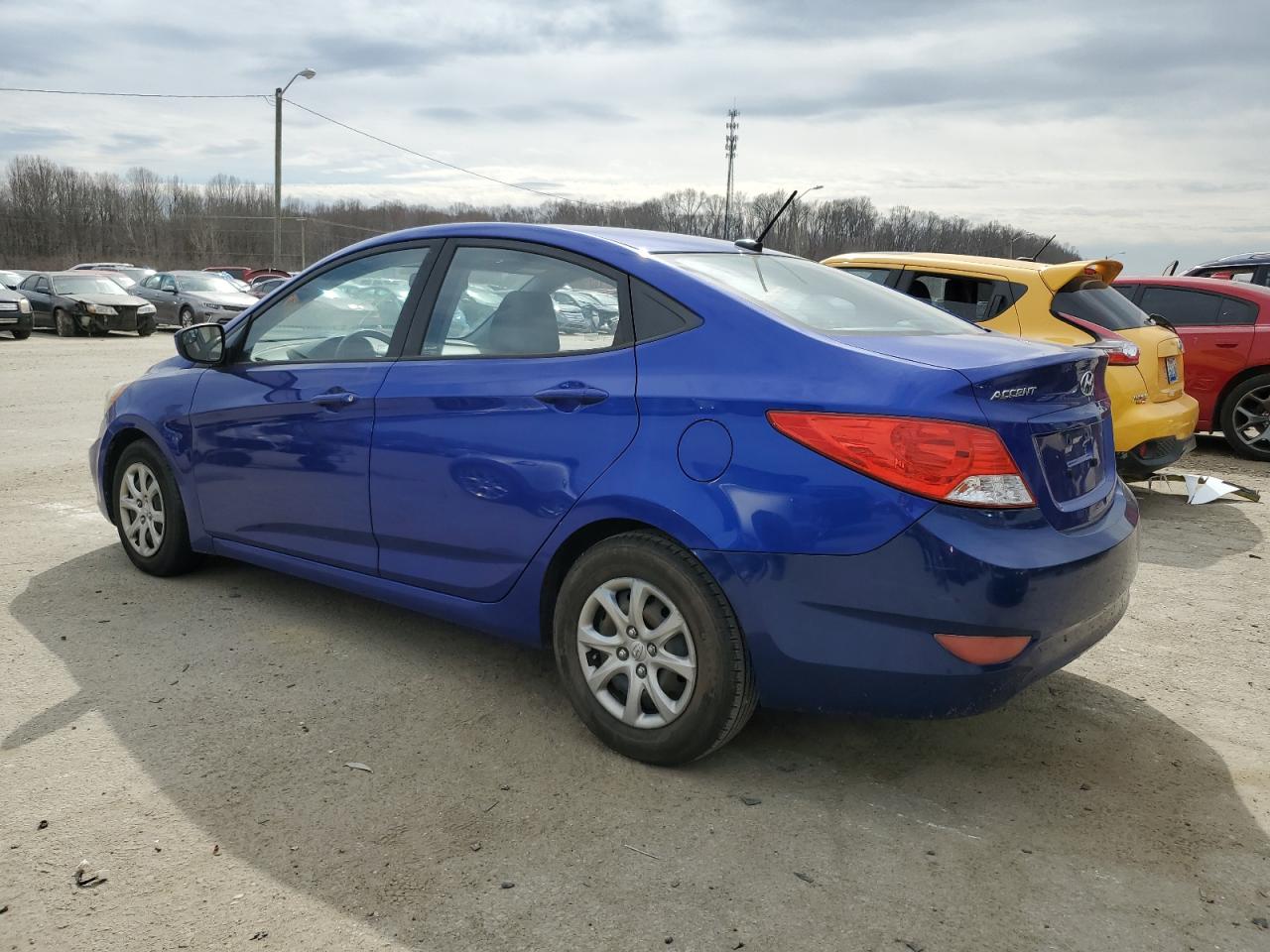 2014 Hyundai Accent - Image 2