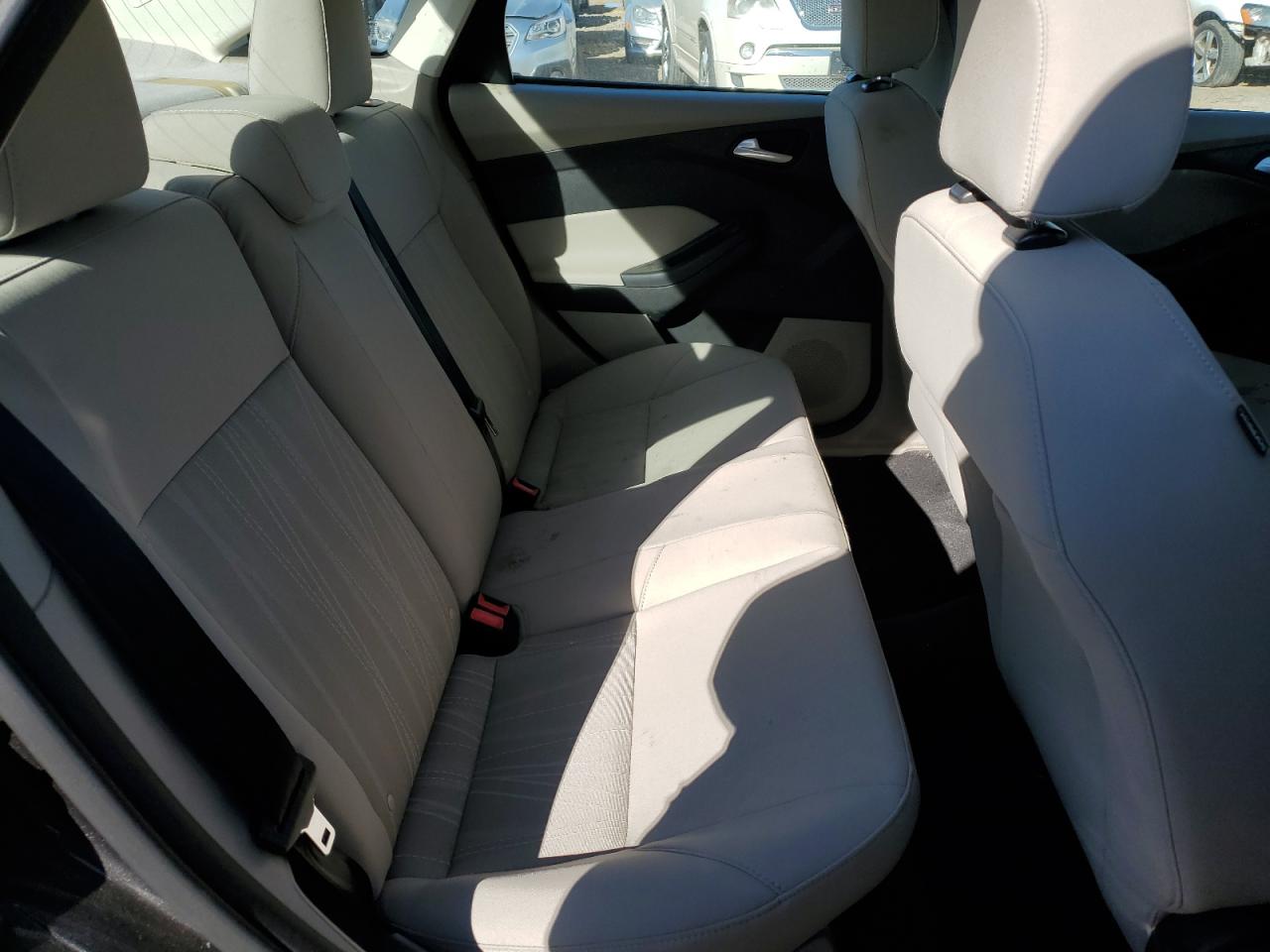 2015 Ford Focus - Image 10