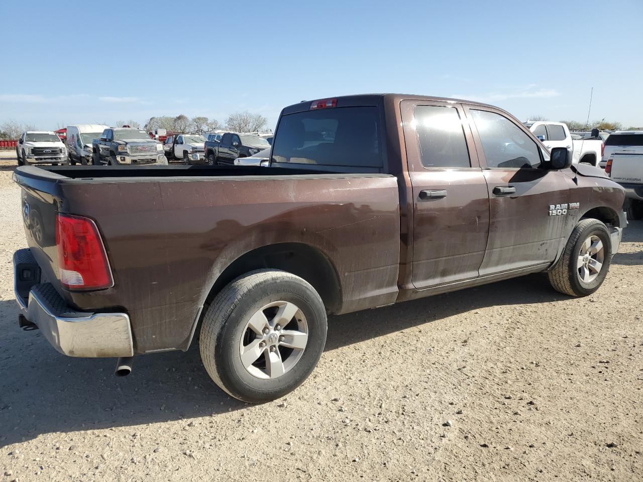 2014 RAM 1500 - Image 3