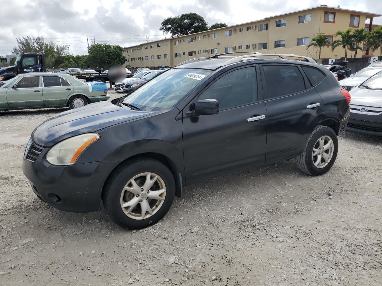 2010 Nissan Rogue - Image 1