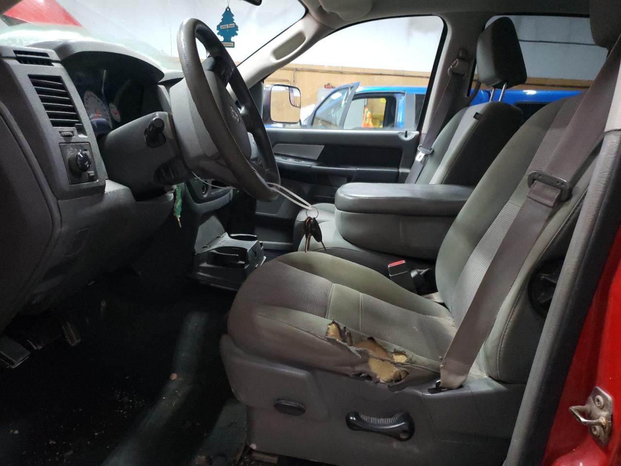 2007 Dodge RAM - Image 7