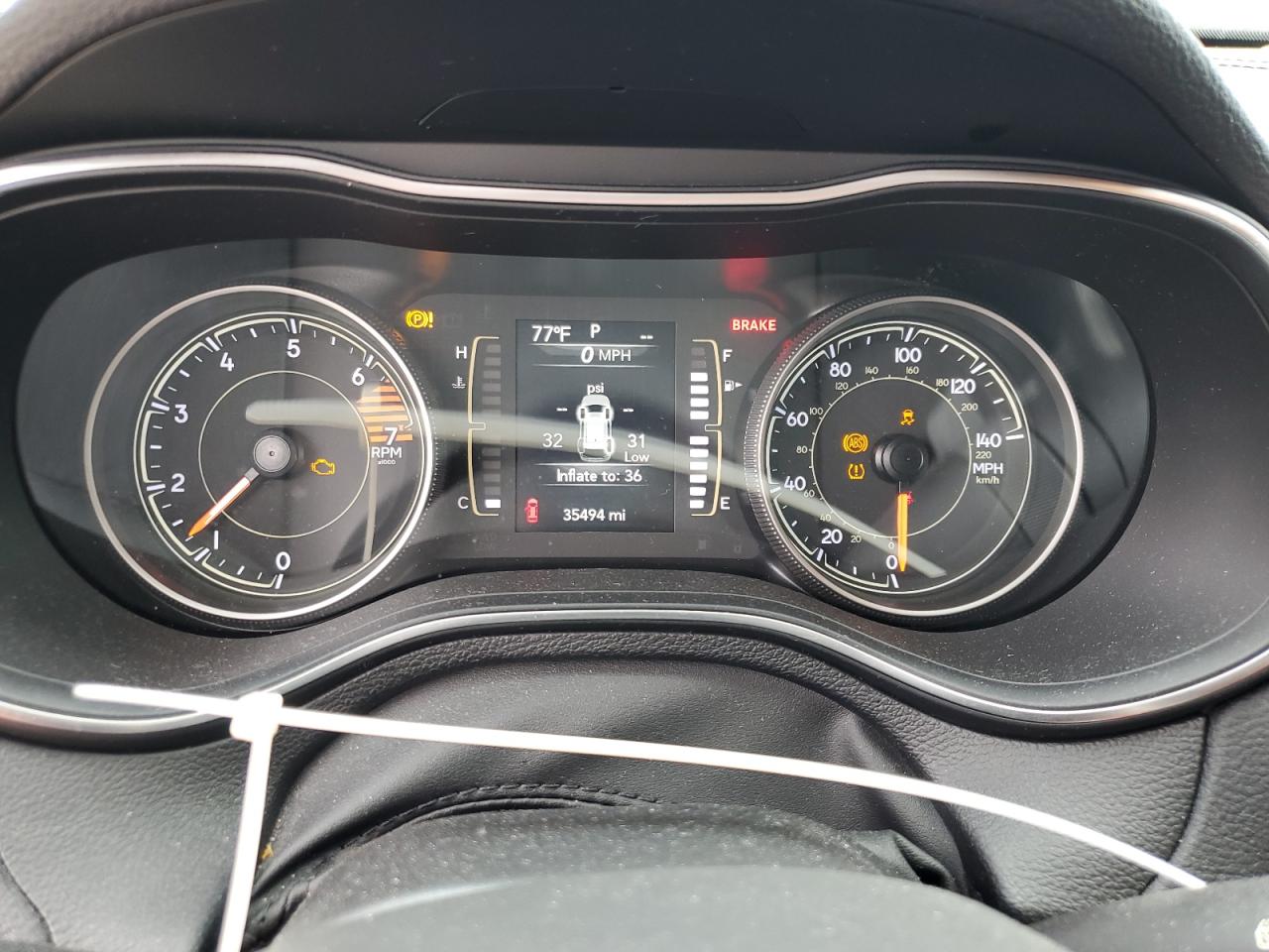 2020 Jeep Grand Cherokee - Image 9