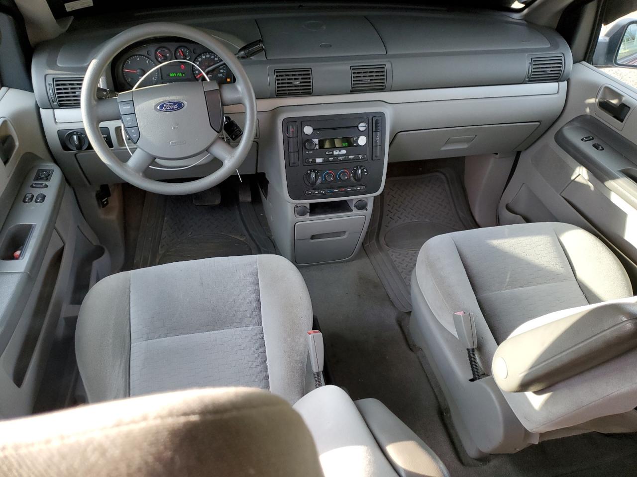 2005 Ford Freestar - Image 8