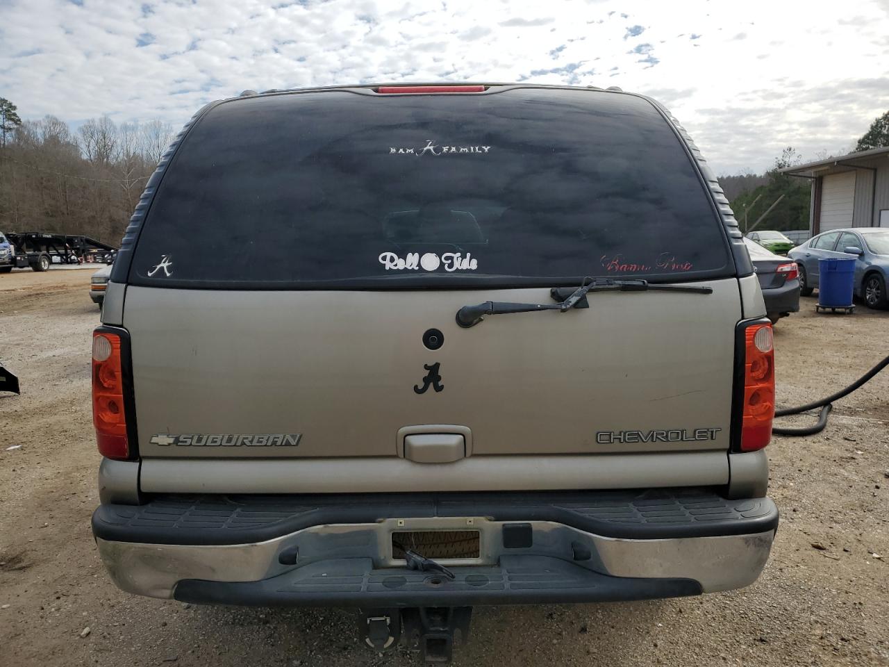 2003 Chevrolet Suburban - Image 6