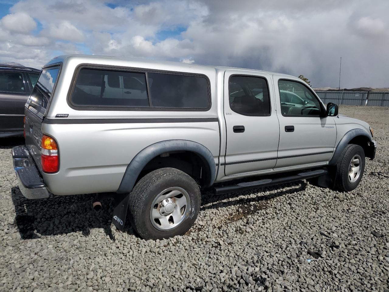 2004 Toyota Tacoma - Image 3